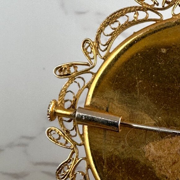 Vintage Filigree Damascene Guilloche Rose Brooch With Yellow & Red Floral Design - Picture 5 of 10